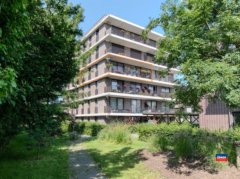 HOBOKEN | GROEN ZUID | PRACHTIG NIEUWBOUWAPPARTEMENT MET TWEE SLAAPKAMERS, GROOT TERRAS EN PRIVATIEVE AUTOSTAANPLAATS | GELEGEN OP DE DERDE VERDIEPING