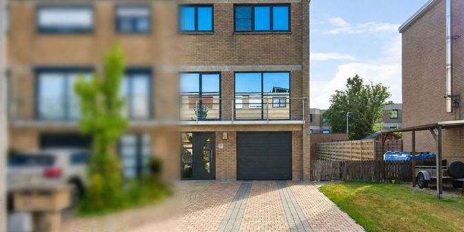 Huis te koop in De Dammenlaan 196, 9200 Dendermonde