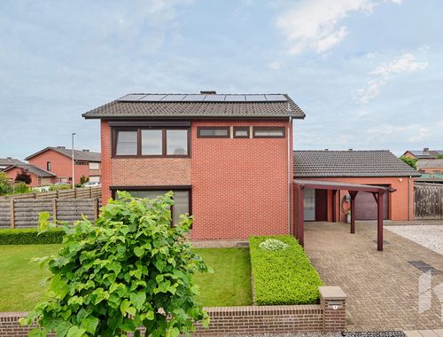                                         Woning te koop in Lommel, € 369.000
