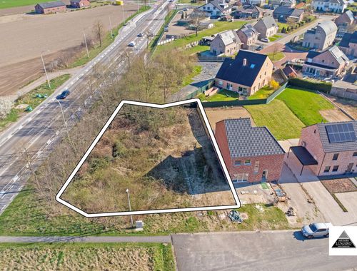                                         Terrain à bâtir à vendre à Lanklaar, € 159.000
