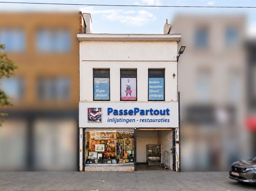 Bedrijfsvastgoed te koop in Herentalsebaan 206,
                    2100 Deurne