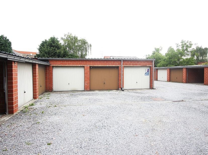 Garage te koop in Steevoortstraat 40,
                    1800 Vilvoorde
