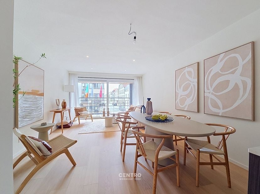 Exclusief gerenoveerd en energiezuinig appartement op topligging in het hart van Knokke met 2 slpks, ZUIDgericht terras én mogelijkheid tot aankopen v