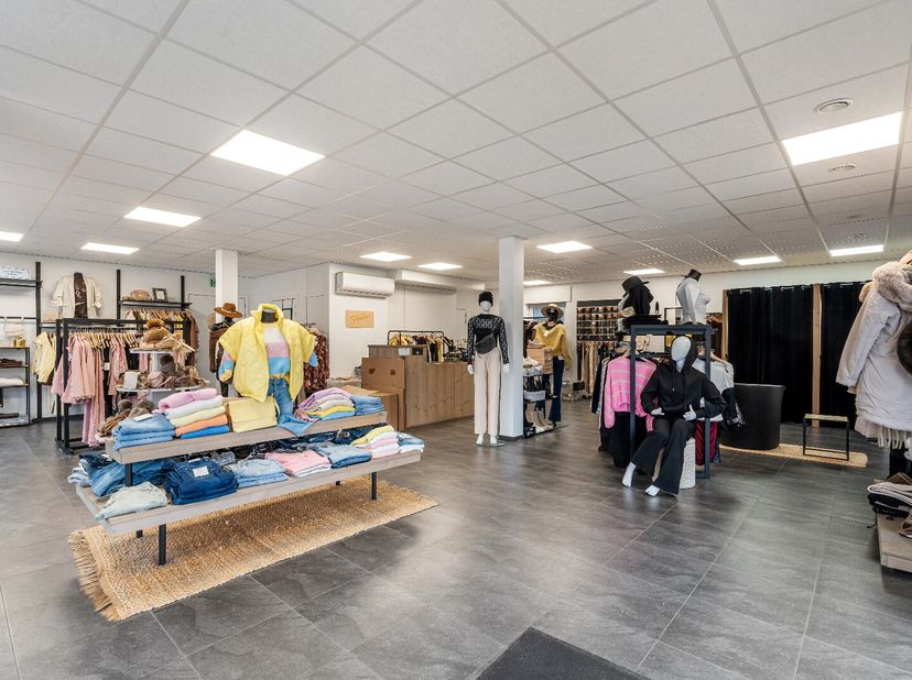 Bien professionnel à vendre
                    à 3530 Houthalen