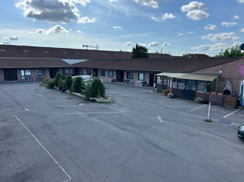 Huis te koop in ,
                    8530 Harelbeke