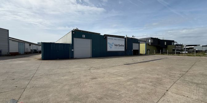 Bedrijfsvastgoed te huur in E3-Laan 25, 9800 Deinze