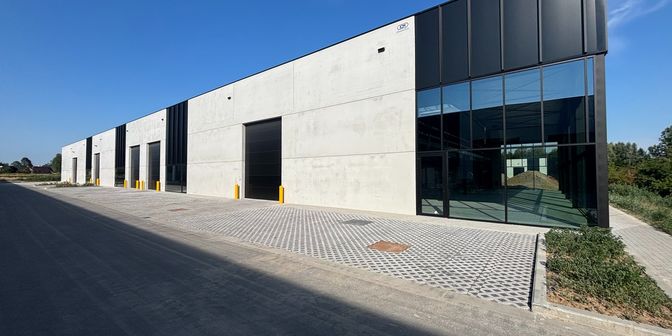 Bedrijfsvastgoed te huur in Ilya Prigoginestraat 39, 7850 Edingen