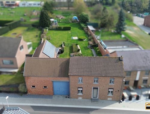                                         Maison à vendre à Bommershoven, € 374.000
