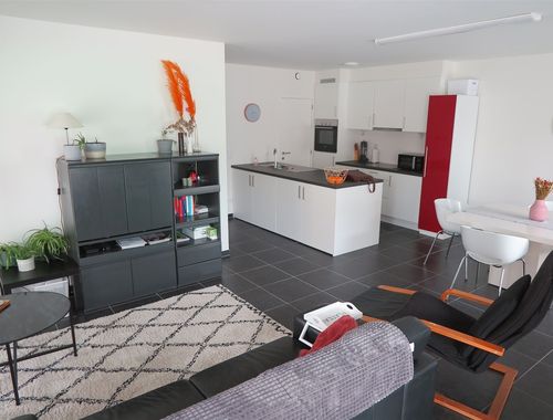                                         Appartement à louer à Sleidinge, € 820
