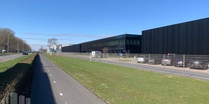 Bien professionnel à louer à keetberglaan 1 Haven 1087, 9120 Melsele