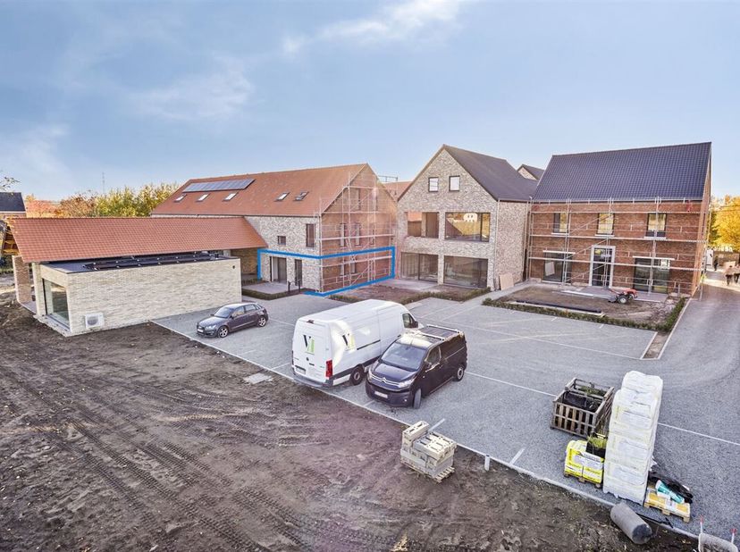 Le Hof Van Rijkel sera situé dans la Dionysius van Leeuwenstraat, sur le site du presbytère, de la salle paroissiale et de la ferme carrée.<br />
Il n