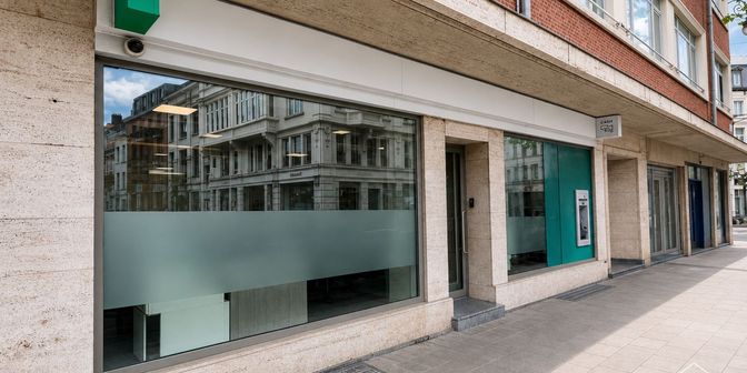 Bedrijfsvastgoed te koop in Chaussée de Waterloo  363 bus C, 1050 Elsene