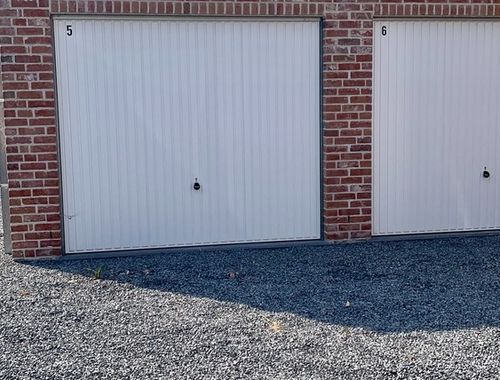                                         Garage te huur in Oudenaarde, € 85
