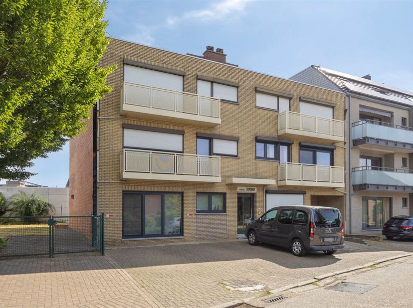 À VENDRE : Appartement de 2 chambres dans la Cijnshofstraat à Heusden !<br />
Cet appartement bien entretenu de 2 chambres bénéficie d'un emplacement