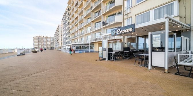 Bedrijfsvastgoed te koop in Zeedijk 155, 8400 Oostende