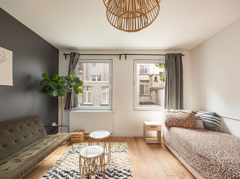 Studio convivial situé à proximité de la gare centrale d'Anvers !<br />
Idéalement situé près de la Carnotstraat, avec tous les commerces nécessaires