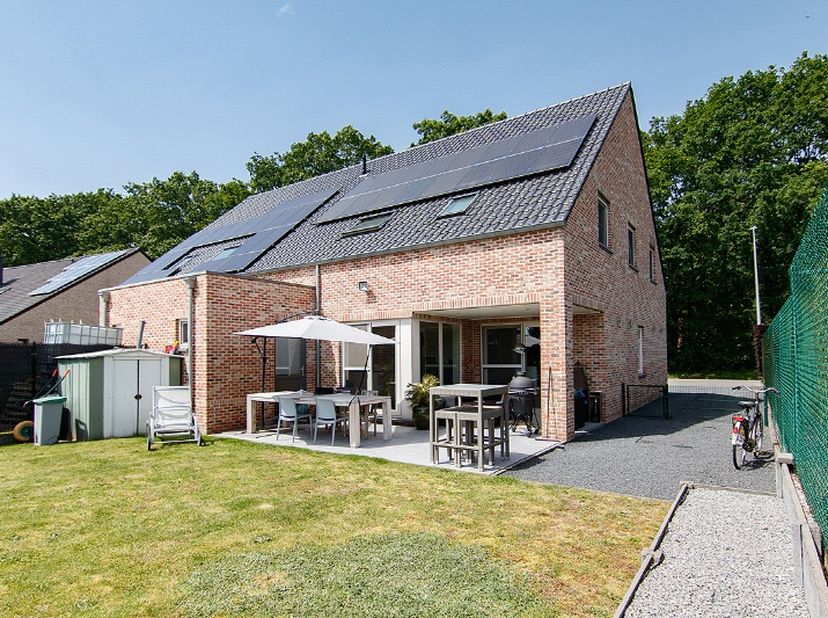 Huis te koop in Tienschuur 66B,
                    3530 Helchteren