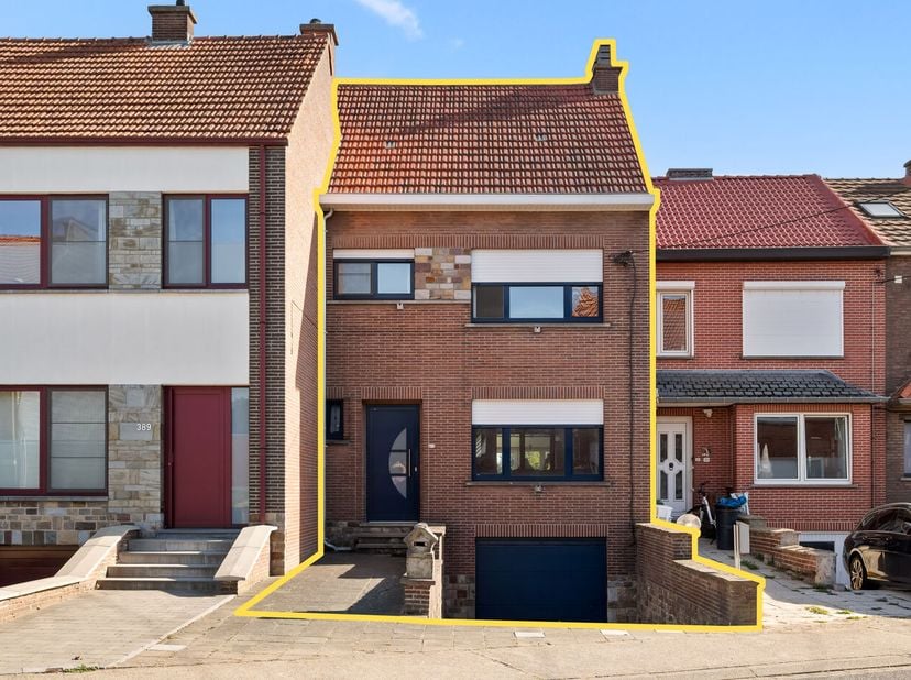 Huis te koop in Houtemstraat 387,
                    3300 Tienen