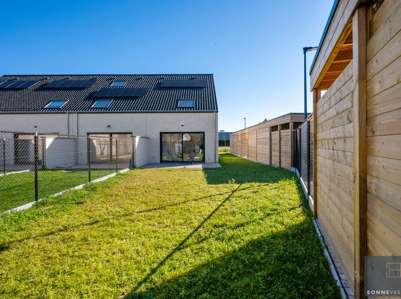 Binnenkort uw nieuwe energiezuinige thuis in een DOODLOPENDE STRAAT in Maldegem maken? Mis deze kans niet!<br />
Deze nieuwbouwwoningen zijn volledig