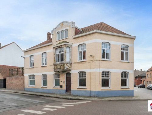                                         Eengezinswoning te koop in Brugge, € 299.000
