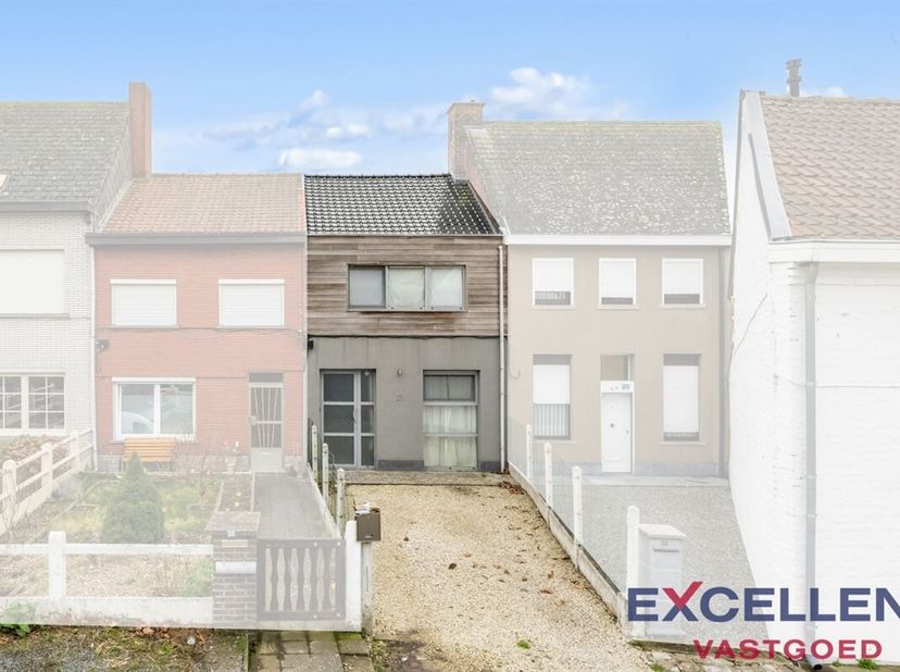Maison à vendre
                    à 9600 Renaix