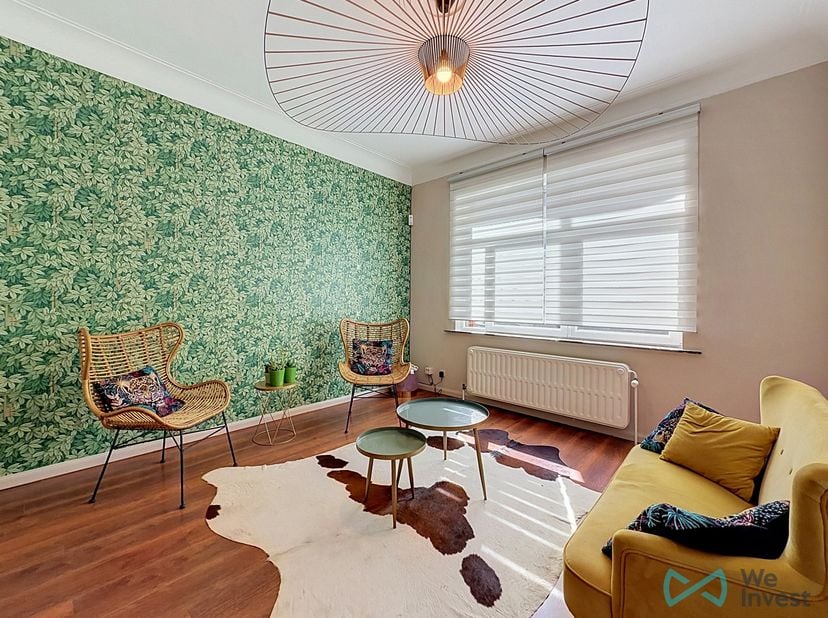 We Invest Ixelles a le plaisir de vous présenter ce charmant appartement 1 chambre de ± 65 m² avec terrasse, idéalement situé dans le quartier du Solb