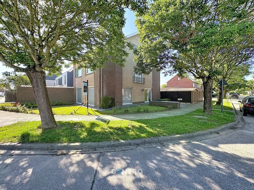 Maison à vendre
                    à 8800 Roeselare