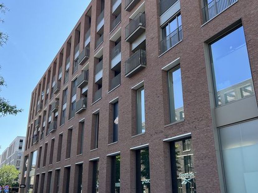 Uniek 1-slaapkamerappartement met uitzicht op de jachthaven van de Quartier Bleu.<br />
<br />
Bent u op zoek naar een stijlvol en comfortabel apparte