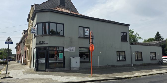 Bedrijfsvastgoed te koop in Walle 98, 8500 Kortrijk