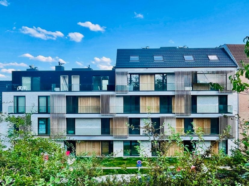 Appartement te koop
                    in 8530 Harelbeke