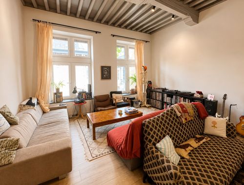                                         Appartement te huur in Tournai, € 825
