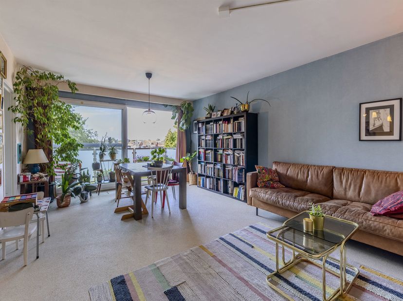 Appartement op toplocatie in Mol-centrum met zuidgericht terras en EPC-label C<br />
Op zoek naar een verzorgd appartement op een centrale ligging? Di