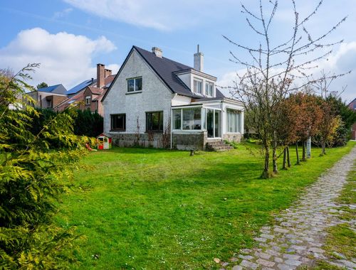                                         Woning te koop in Assebroek, € 475.000
