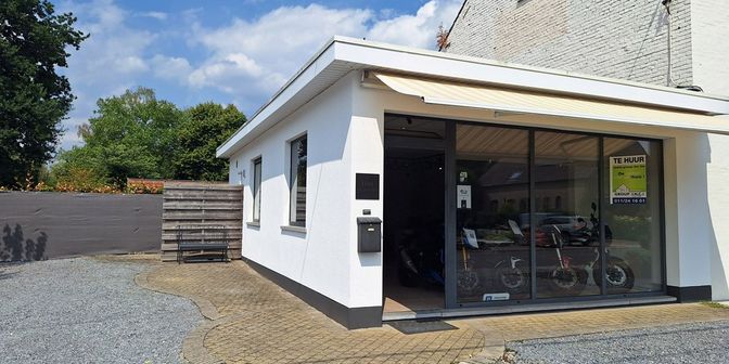 Bien professionnel à louer à Wiekstraat 128 boîte A, 3600 Genk