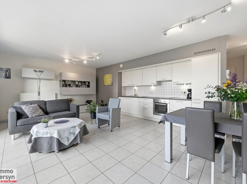 Ben je op zoek naar een praktisch, instapklaar appartement in het gezellige Aarschot op een boogscheut van het station?<br />
Welkom in Residentie Ame