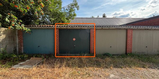 Garage à vendre à Guido Gezellelaan 65, 8930 Menen