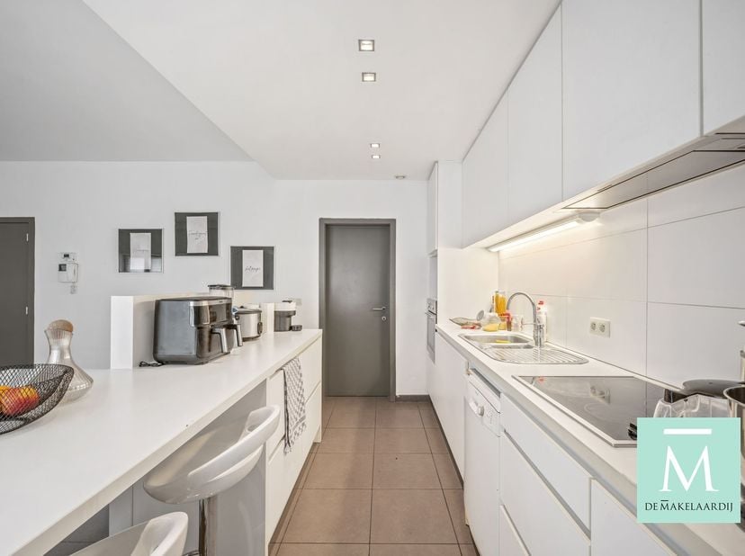 Appartement te koop in Omheininglei 2A,
                    2650 Edegem