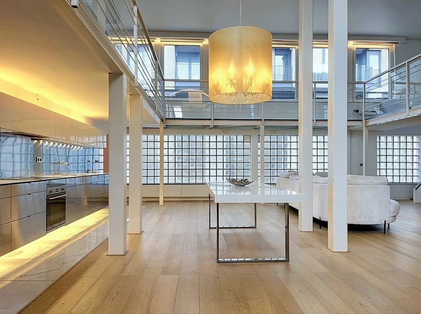 Appartement te huur in RUE DE LA GRANDE HAIE 23,
                    1040 Etterbeek