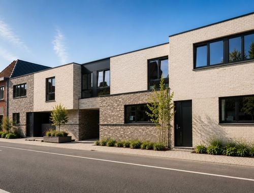                                         Maison à vendre à Sint-Eloois-Winkel, € 330.000
