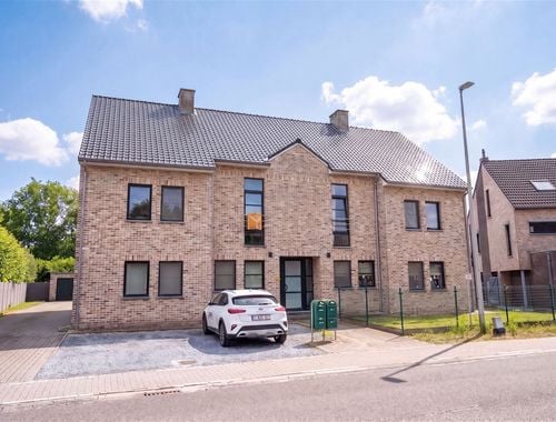                                         Appartement te huur in Zonhoven, € 850
