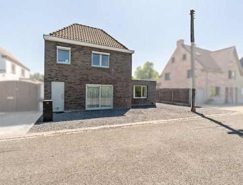                                         Woning te koop in Waregem, € 225.000
