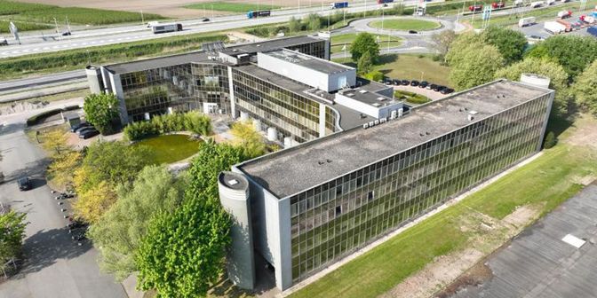 Bedrijfsvastgoed te huur in Nieuwe Weg 1, 2070 Zwijndrecht