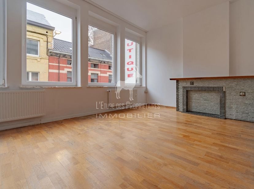 Huis te koop in ,
                    6030 Marchienne-au-Pont
