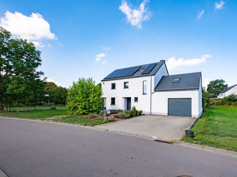 Huis te koop in Rue de la Vallée 16,
                    6780 Hondelange