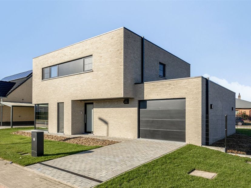 A VENDRE : Spacieuse maison de construction récente avec 3 chambres à Pelt !