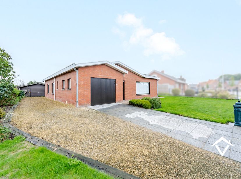 Huis te koop in Oostmeetstraat 147,
                    8680 Koekelare
