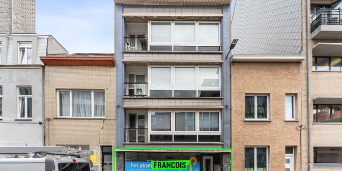 Bedrijfsvastgoed te koop in Torhoutsesteenweg 294 bus 0001, 8400 Oostende