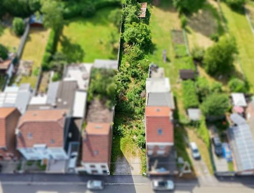                                         Grond te koop in Marcinelle, € 59.000
