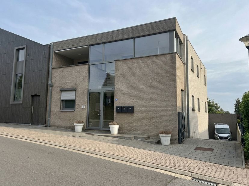 Appartement te huur in Biesweg 8 bus 1,
                    3620 Gellik