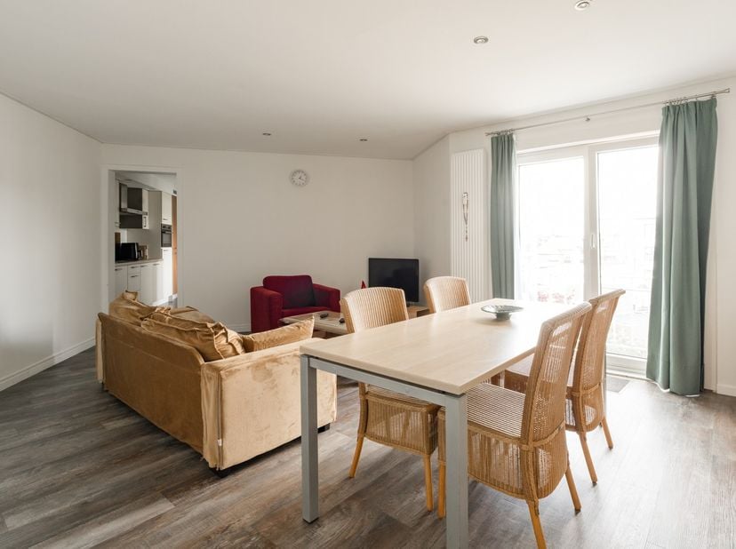 Dit appartement vinden we terug op het Marktplein 8 bus 9 te Pelt, Neerpelt centrum. Het appartement is te bereiken via trap of lift.<br />
<br />
Ind